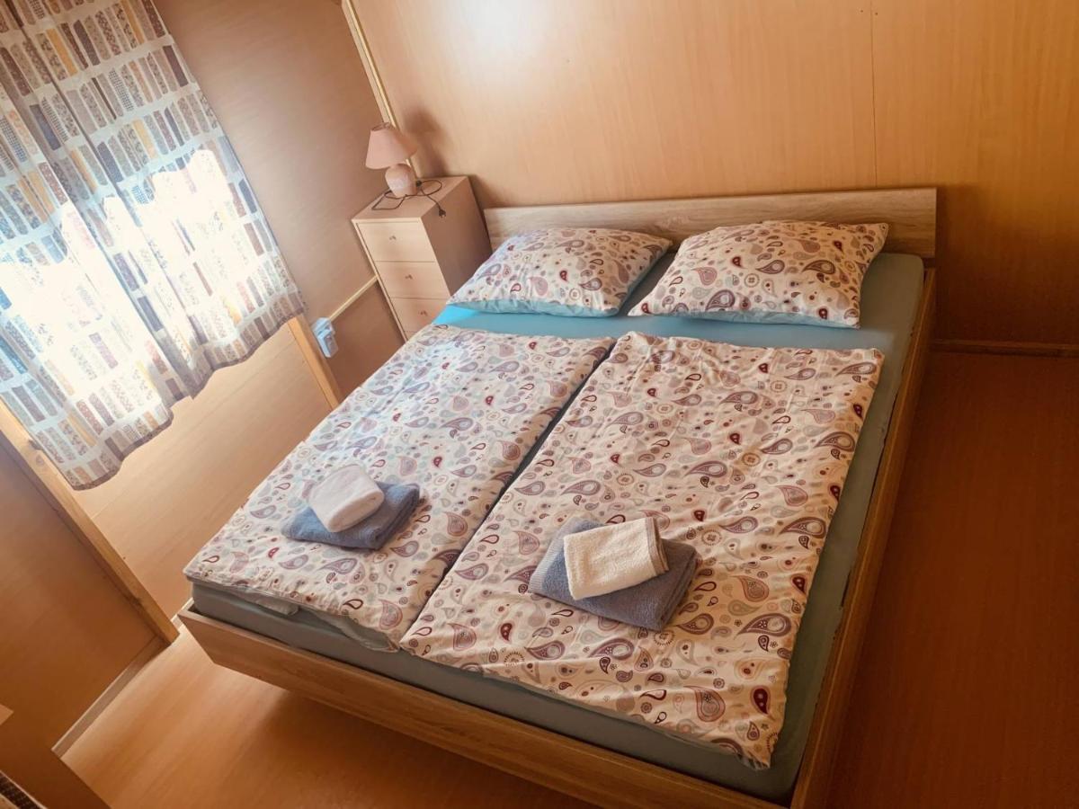 Bungalow Perun Blejska Dobrava Zewnętrze zdjęcie