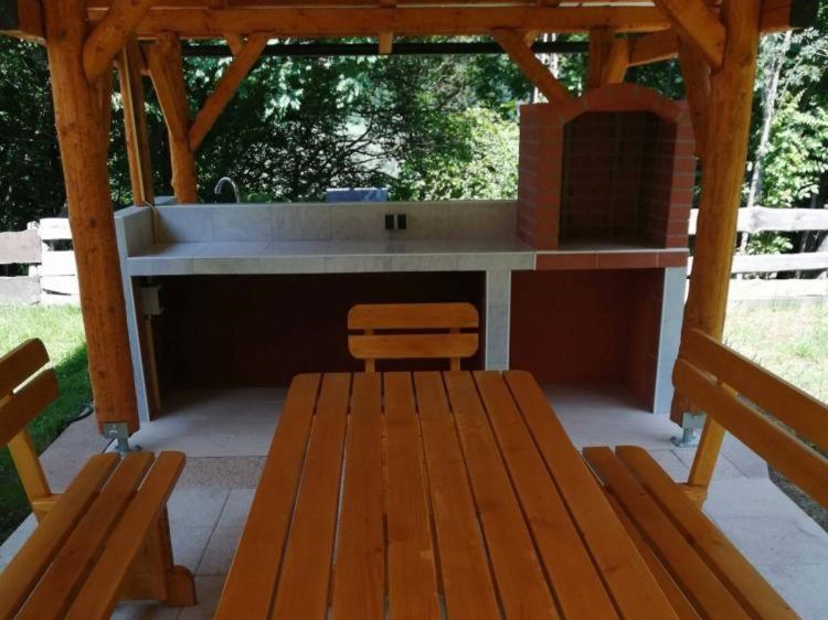 Bungalow Perun Blejska Dobrava Zewnętrze zdjęcie